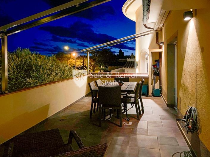 Image No.139-5 Bed Villa for sale