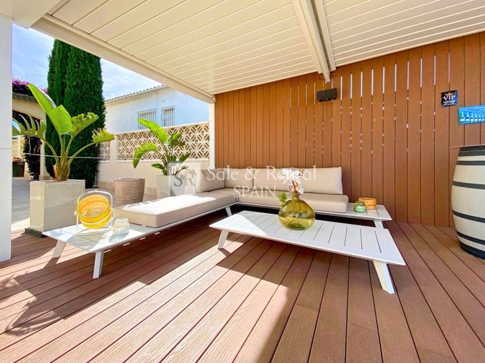 Image No.64-5 Bed Villa for sale