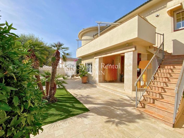 Image No.77-5 Bed Villa for sale