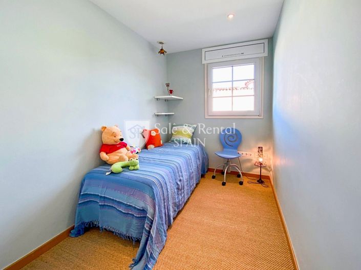 Image No.95-5 Bed Villa for sale