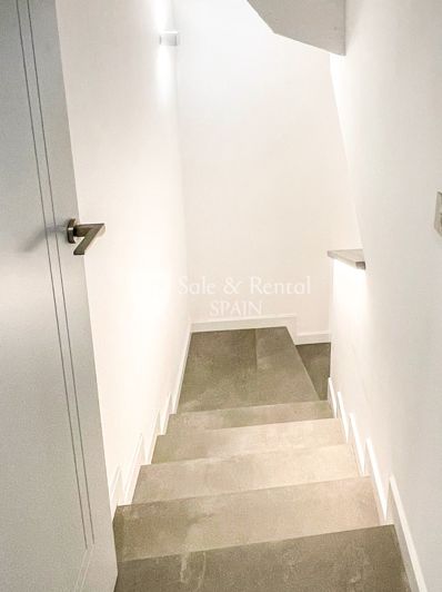 Image No.14-4 Bed Villa for sale