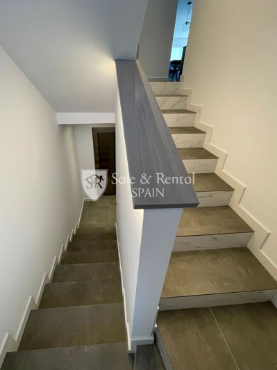 Image No.15-4 Bed Villa for sale