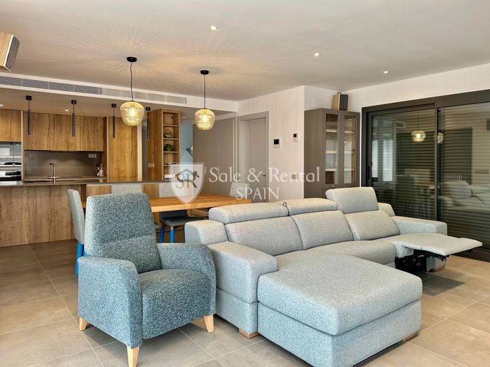 Image No.5-4 Bed Villa for sale