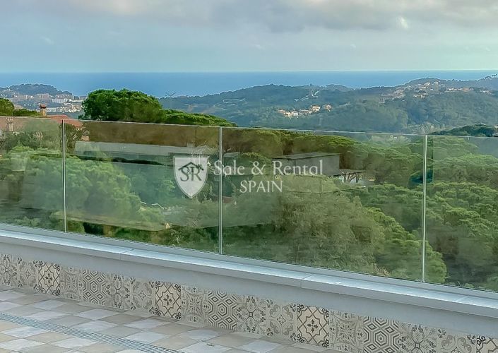 Image No.8-4 Bed Villa for sale