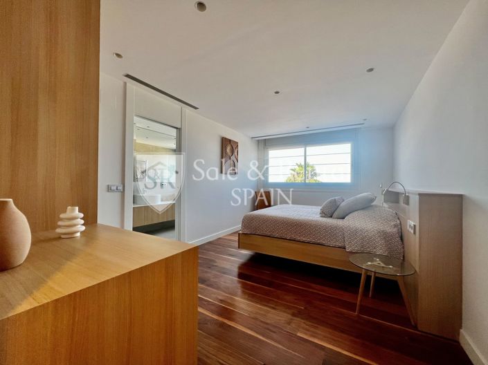 Image No.31-6 Bed Villa for sale