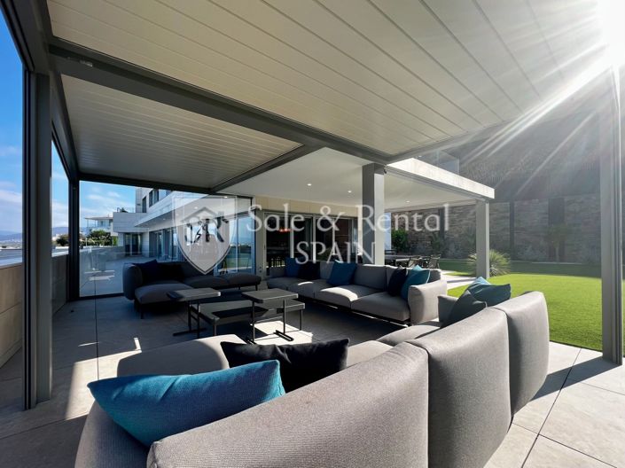 Image No.4-6 Bed Villa for sale