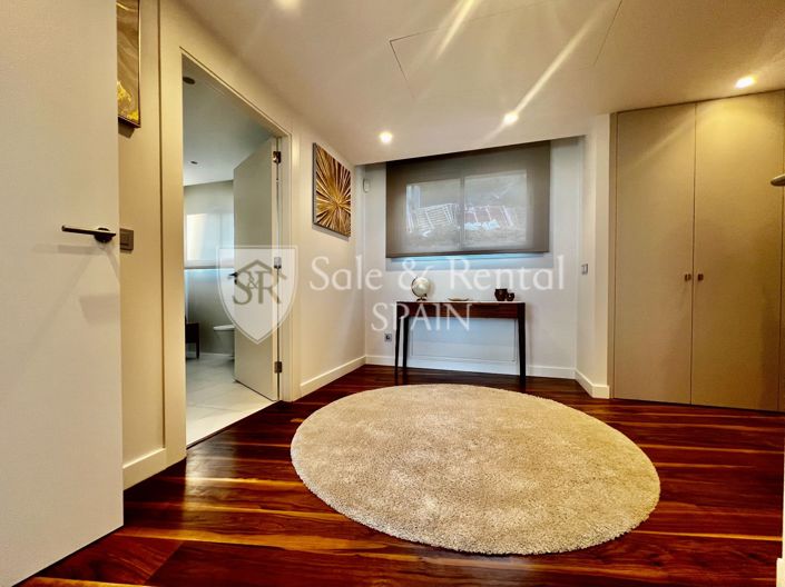 Image No.43-6 Bed Villa for sale