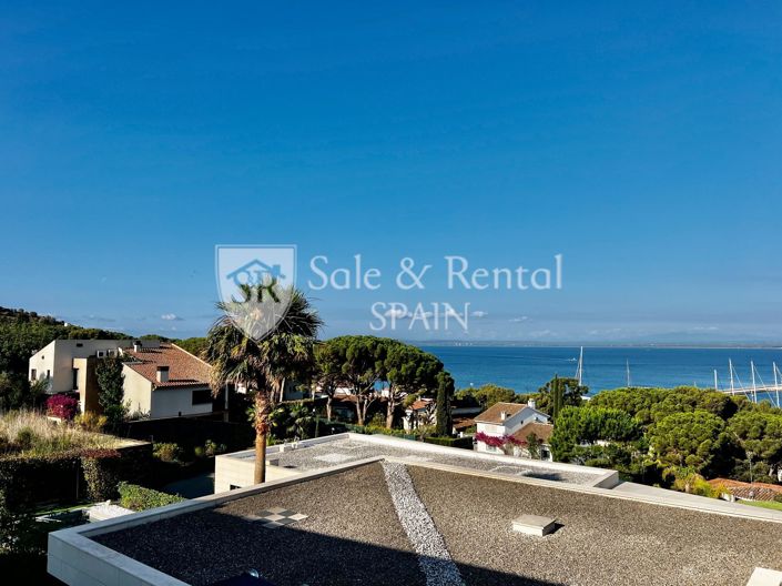 Image No.46-6 Bed Villa for sale