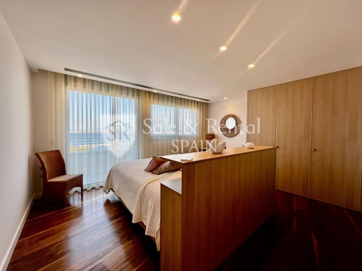 Image No.54-6 Bed Villa for sale