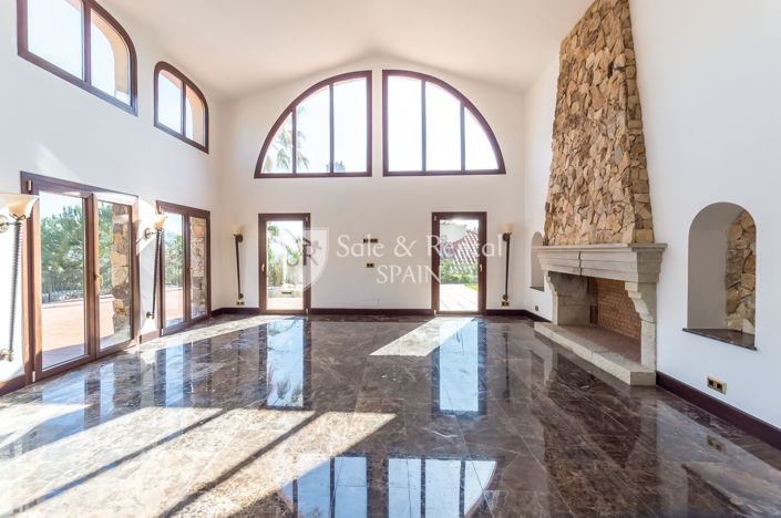 Image No.16-4 Bed Villa for sale