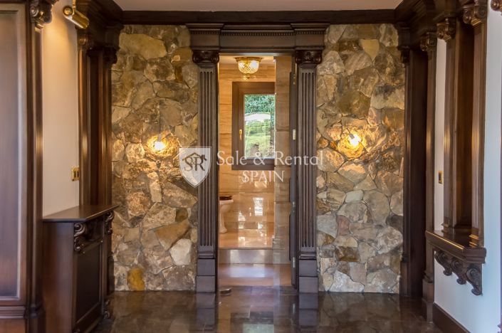 Image No.30-4 Bed Villa for sale