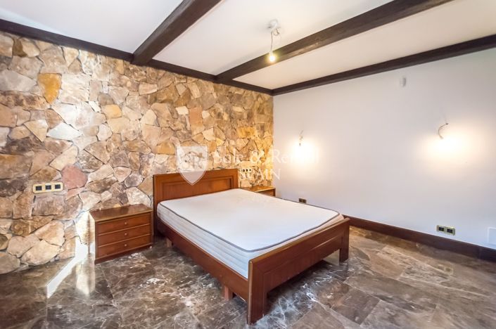 Image No.37-4 Bed Villa for sale