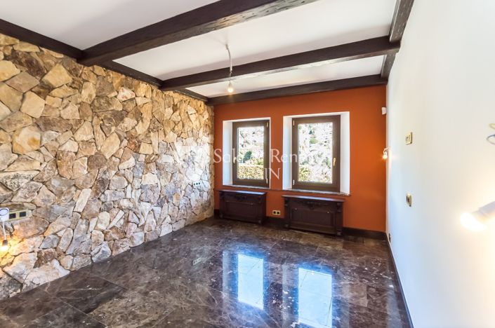 Image No.39-4 Bed Villa for sale