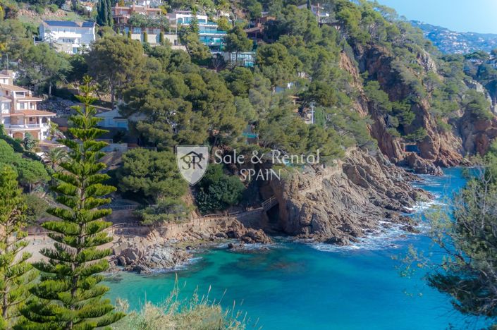 Image No.53-4 Bed Villa for sale