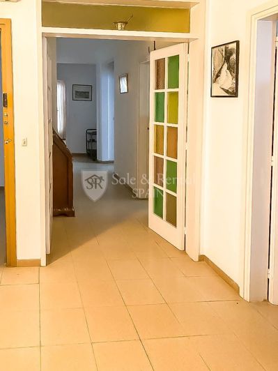 Image No.10-3 Bed Property for sale