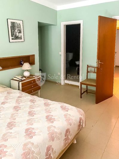 Image No.15-3 Bed Property for sale