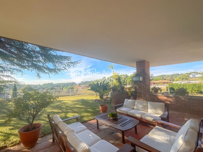 Image No.101-4 Bed Villa for sale