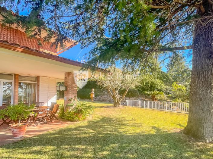 Image No.102-4 Bed Villa for sale