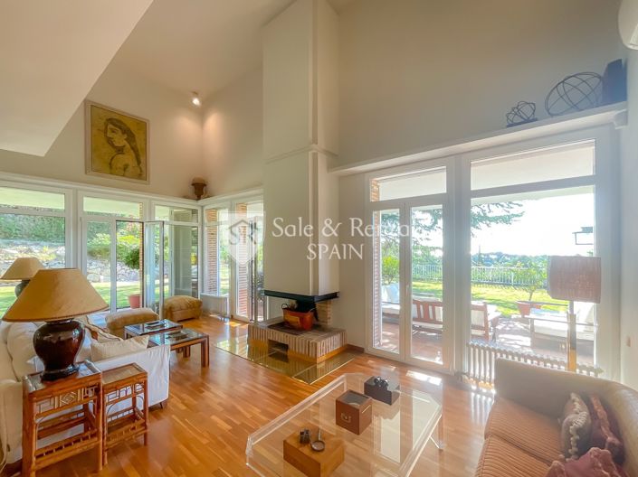 Image No.22-4 Bed Villa for sale