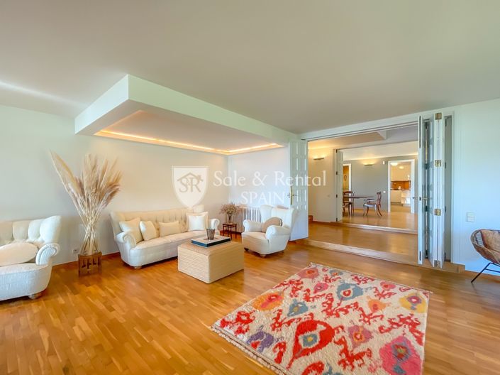 Image No.24-4 Bed Villa for sale