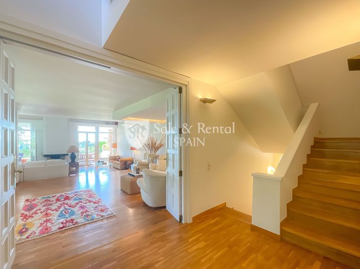 Image No.29-4 Bed Villa for sale