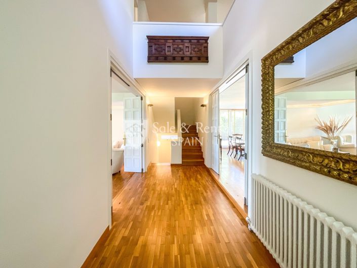 Image No.42-4 Bed Villa for sale