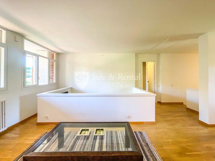 Image No.50-4 Bed Villa for sale