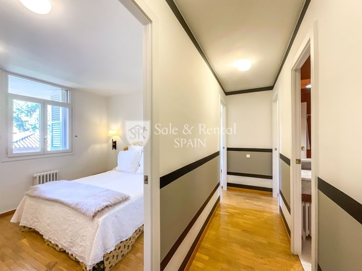 Image No.51-4 Bed Villa for sale