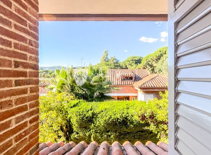 Image No.53-4 Bed Villa for sale