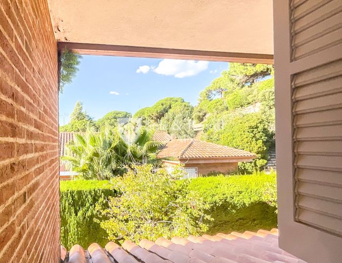 Image No.71-4 Bed Villa for sale