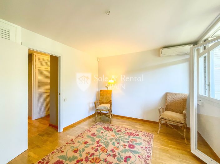 Image No.75-4 Bed Villa for sale