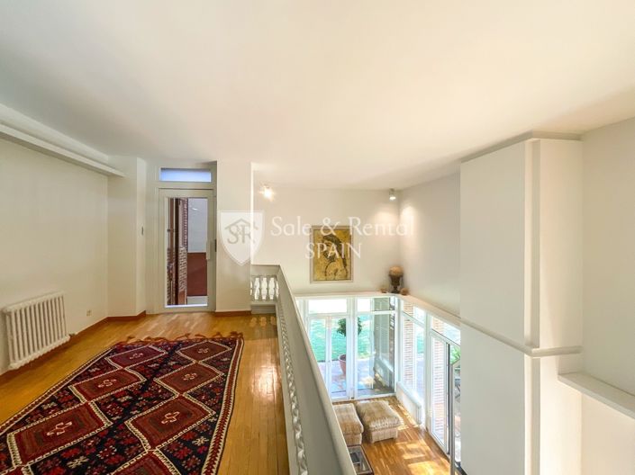 Image No.79-4 Bed Villa for sale