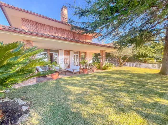 Image No.95-4 Bed Villa for sale