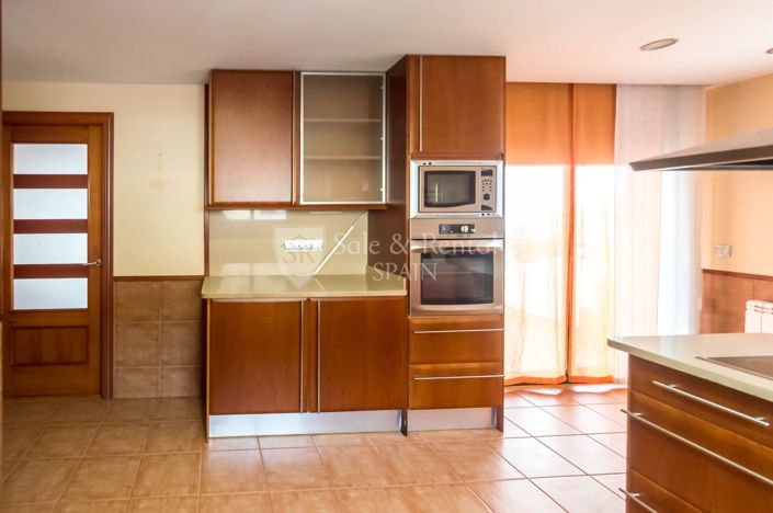 Image No.13-5 Bed Villa for sale