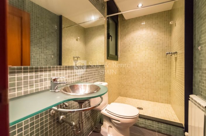 Image No.19-5 Bed Villa for sale