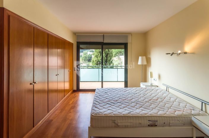 Image No.41-5 Bed Villa for sale