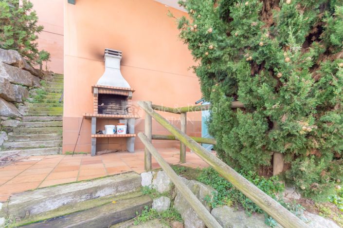 Image No.47-5 Bed Villa for sale