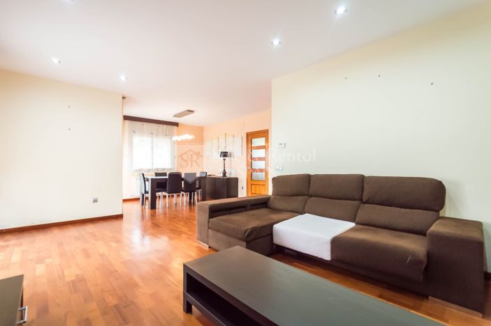 Image No.9-5 Bed Villa for sale