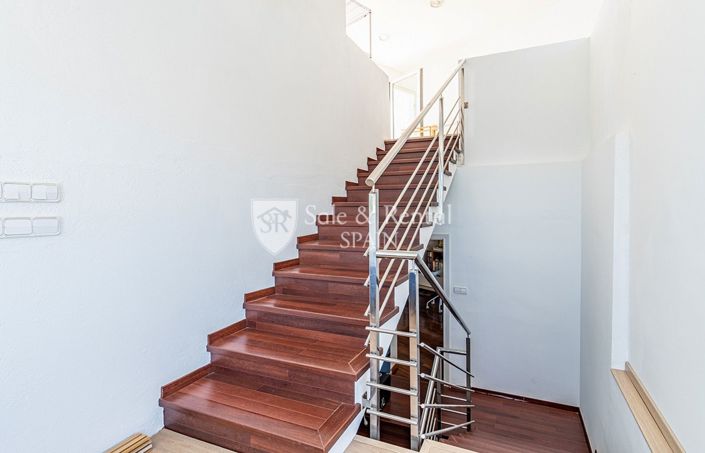 Image No.24-5 Bed Villa for sale