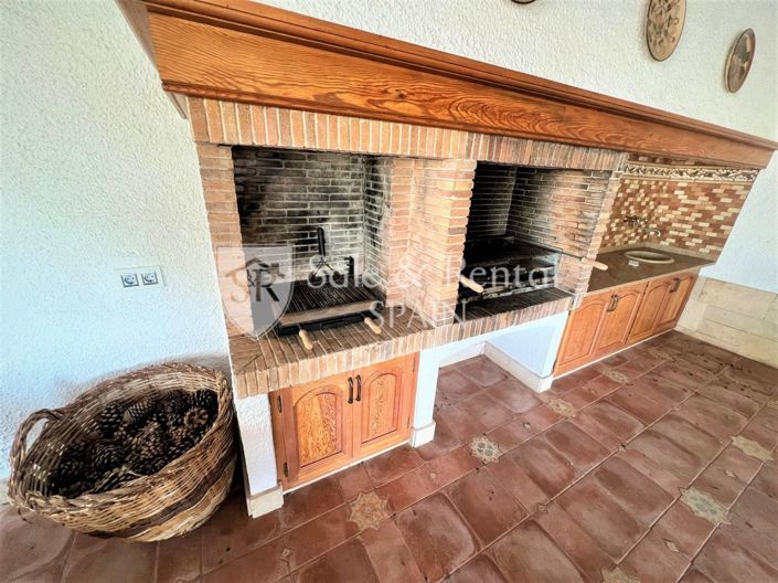 Image No.44-10 Bed Villa for sale