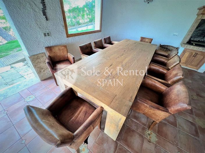 Image No.46-10 Bed Villa for sale