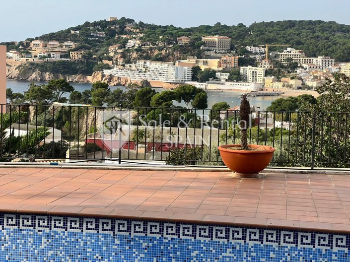 Image No.61-10 Bed Villa for sale