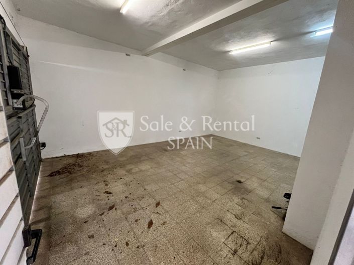 Image No.64-10 Bed Villa for sale