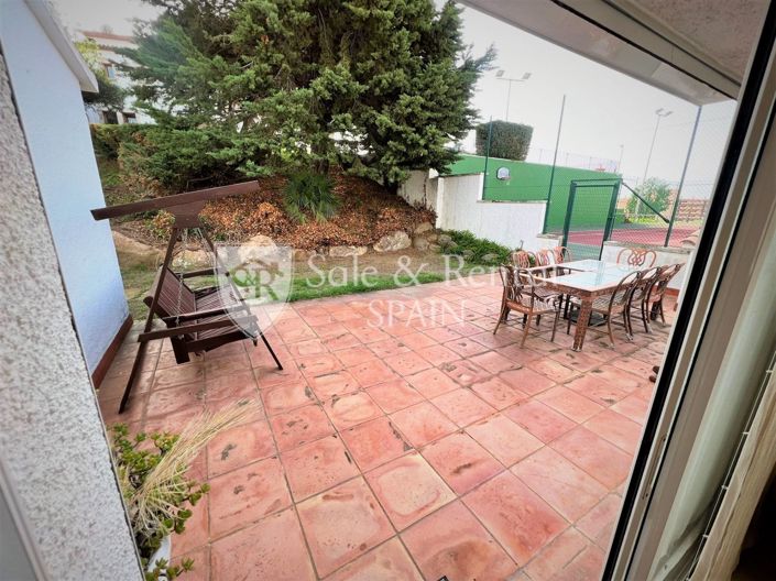 Image No.65-10 Bed Villa for sale