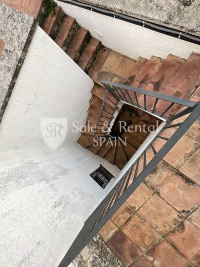 Image No.72-10 Bed Villa for sale