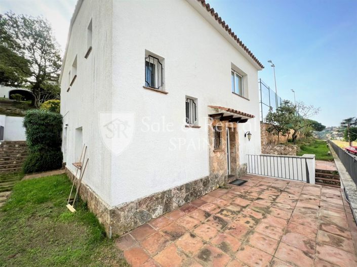 Image No.73-10 Bed Villa for sale