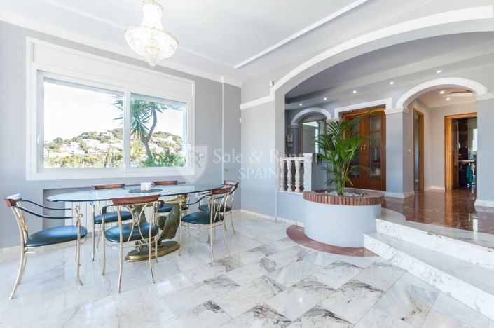 Image No.18-3 Bed Villa for sale