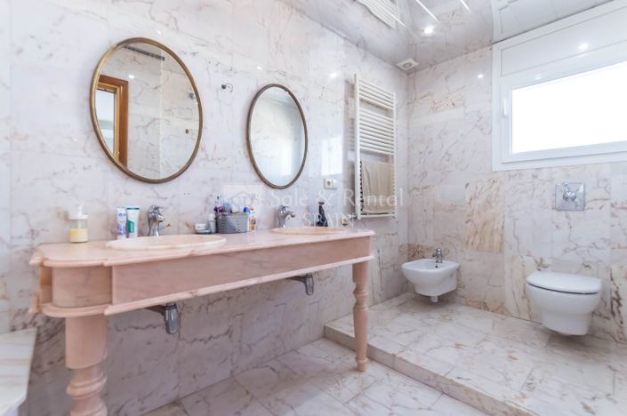 Image No.36-3 Bed Villa for sale