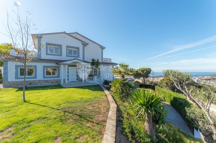 Image No.2-3 Bed Villa for sale