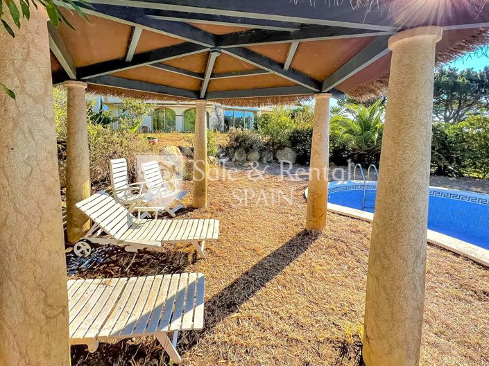 Image No.29-3 Bed Flat for sale